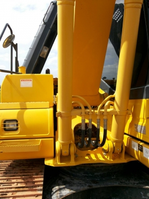 KOMATSU PC160LC-8 .ใช้งาน 6100ช.ม เอกสารชุดจด