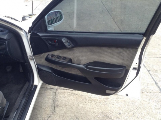 ขายครับ TOYOTA CORONA 2.0 ปี 94 แกส LPG ถังโดนัท สีภายนอกสวยมากเพิ่งทำมาใหม่ กะจังตัวนอก เครื่องดีแห้งๆ นิ่ง ไม่มีสั่น ควันไม่ไหล เกียรธรรมดาเข้านิ่มทุกเกียร ช่วงล่างแน่นๆ พวงมาลัยพาวเวอร์ ไฟฟ้าทั้งคัน ใช้ได้หมด ภายในสวยๆไม่มีแตก ไม่มีหัก เบาะ ไม่มีขาด แอ