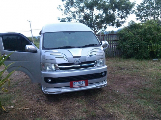 ขายครับรถตู้D2Dปี50ตัวยาวเดิมๆไม่มีเครม ขายที่650000