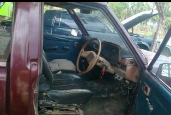 ขายนิสสัน กระบะ 720 ขายนิสสัน กระบะ 720