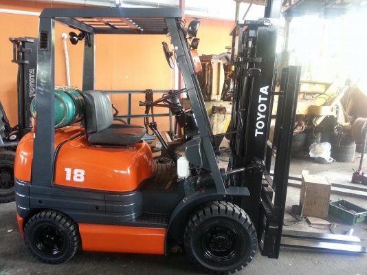ขาย ฟอล์คลิฟต์ 1.8 ตัน  TOYOTA 6FG18 รถนอกเก่าญี่ปุ่น