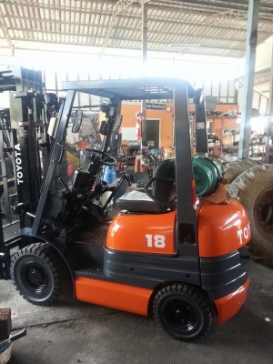 ขาย ฟอล์คลิฟต์ 1.8 ตัน  TOYOTA 6FG18 รถนอกเก่าญี่ปุ่น