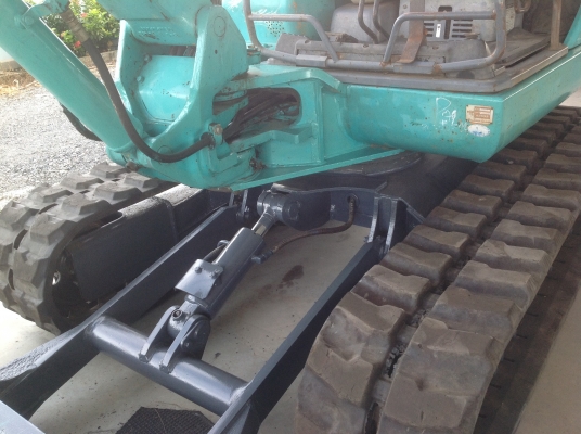 แบคโฮKOMATSUรุ่นPC40-7