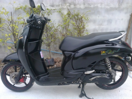 ขายScoopy-i หัวฉีด ล้อแม็ก ปี53 รถบ้านเครื่องเดิมๆ