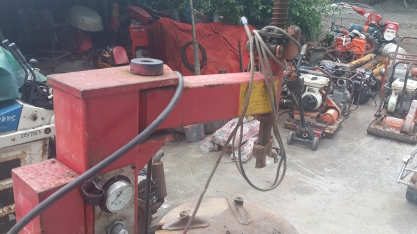 TOYO เครื่องถอดล้อ