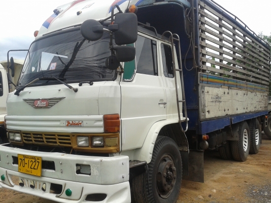 10ล้อล่อง 1เพลา HINO F17 รถสวยพร้อมใช้งาน เครื่องดี คัทซีสวย ราราคุยได้ 087-2976734