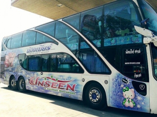 รถบัส 2 ชั้น 8 ล้อ