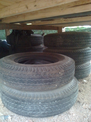 ขายยางสิบล้อถอด 1000 ขอบ 20