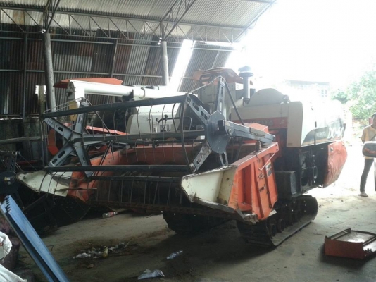 รถเกี้ยวคูโบต้าdc60รถพร้อมใชยางดีใช้ได้อีกนานสนใจโทรมาสอบถามได้ครับ รถเกี้ยวคูโบต้าdc60รถพร้อมใชยางดีใช้ได้อีกนานสนใจโทรมาสอบถามได้ครับ