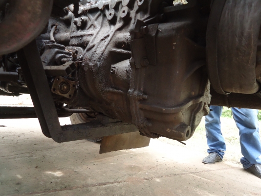 ขายด่วนรถสิบล้อร็อคกี้เล็กวางเครือง240แรงม้าโบอินเตอ