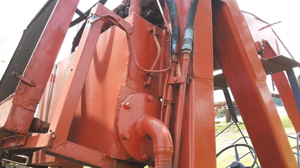 ***ขายแล้วครับขอบคุณ Truck2hand ขายรถคีบอ้อย คีบหลัง แขนเดียว  FORD77 T1 เกียร์ท็อค ปั้มไดกิ้น22 เครื่องแน่นดีฟิตมาไม่นาน แรงๆ แขนดีไม่ปะ  เกียร์ดีไม่หลุด คีบสวยไม่ผุ ยางพอใช้ รถจอดครับ ของไม่ครบ ต้องเช็คระบบนิดนึง   ขายตามสภาพ ถูกๆ เอกสารสัญญาซื้อขาย