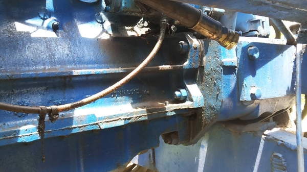 ***ขายแล้วครับขอบคุณ Truck2hand ขายรถคีบอ้อย คีบหลัง แขนเดียว  FORD77 T1 เกียร์ท็อค ปั้มไดกิ้น22 เครื่องแน่นดีฟิตมาไม่นาน แรงๆ แขนดีไม่ปะ  เกียร์ดีไม่หลุด คีบสวยไม่ผุ ยางพอใช้ รถจอดครับ ของไม่ครบ ต้องเช็คระบบนิดนึง   ขายตามสภาพ ถูกๆ เอกสารสัญญาซื้อขาย