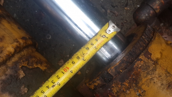 กระบอกแบคโฮ