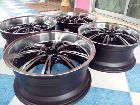 17/4/100/114กว้าง 7" 7.5หน้าตื้นet40 หลังลึกet42 ทำสีมาอย่างเดียว ไม่มีซ่อม สวยกิ๊บ( ขาย6900 พร้อมส่ง) สนจัยดู ของได้ที่ คลอง2 ซ,บงกช11 คลองหลวง ปทุมธานี 0898128457 ไอดี chaichaimax จัดส่งทั่วประเทศ ซ.บงกช11https://www.facebook.com/profile.php?id=100