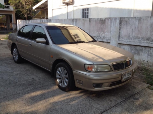 ขาย NISSAN CEFIRO 2.0. AUTO