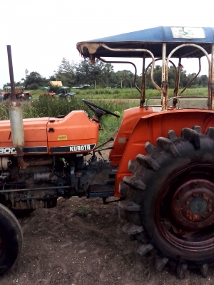 สีนวนจัดให้ Kubota L3001 30 แรง สภาพสวย ยางดียางสวย เครื่องสวย เครื่องแน้น เข้าเกียร์งาย ไม่ดัง มีแต่ตัว สนใจตติดต่อ 089-9638932 อ.ชัยบาดาล จ.ลพบุรี ต.บัวชุม สีนวนจัดให้ Kubota L3001 30 แรง สภาพสวย ยางดียางสวย เครื่องสวย เครื่องแน้น เข้าเกียร์งาย ไม่ดัง มีแต่ตัว สนใจตติดต่อ 089-9638932 อ.ชัยบาดาล จ.ลพบุรี ต.บัวชุม