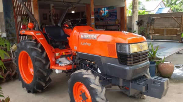 ปัญญาแทรคเตอร์มาแล้ว...จัดมาให้ครับ คูโบต้า L3408ใบมีด โรตาลี่ตราช้าง 160 เล่มทะเบียนพร้อม พร้อมส่งทั่วไทย