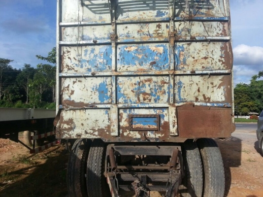 ขายหาง พนัส  2 เพลา.  ( ไม่ดั้ม )  ปี 47.  สนใจติดต่อ  081 - 6079515