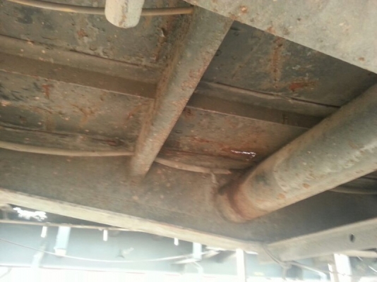 ขายหาง พนัส  2 เพลา.  ( ไม่ดั้ม )  ปี 47.  สนใจติดต่อ  081 - 6079515