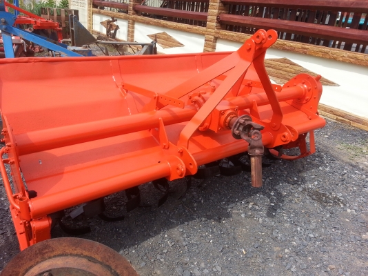 โรตารี่ปั่นดิน..หัวนอกทนทาน แข็งแรง 1.80 เมตร ใบใหม่ยกชุด..พร้อมใช้งาน