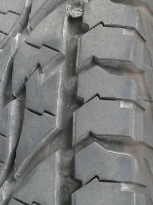 ขายล้อพร้อมยาง 225/75/15ปี12