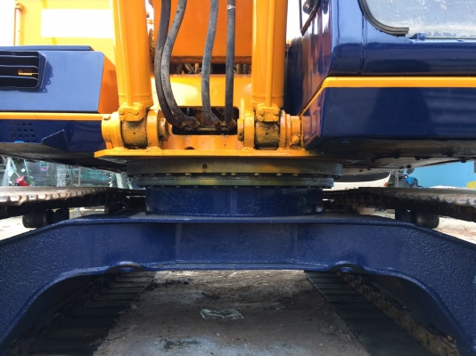 ขาย รถขุดดิน  KOBLKO    SK 045 N2  สวยมากพรอ้งใช้งาน  เครื่องดี  เองแน่น ปั้มแรงแทรกสวย  ทำสีใหม่ราคาไม่แพงค๊ะ