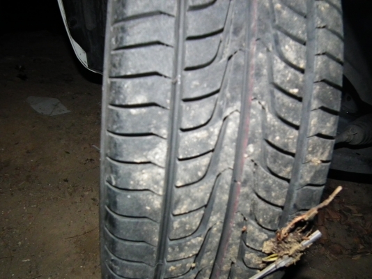 ขายหรือแลกยาง ขายหรือแลกยาง