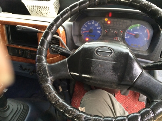 HINO 260 แรงม้า  ยอดจัดไฟแนนซ์ได้ 800,000 บาทค่ะ