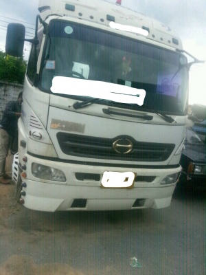 HINO 260 แรงม้า  ยอดจัดไฟแนนซ์ได้ 800,000 บาทค่ะ
