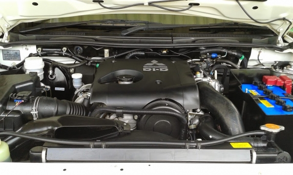 ขายดาวน์ triton plus 4 ประตู 2013 95,000 บาท ขายดาวน์ triton plus 4 ประตู 2013 95,000 บาท