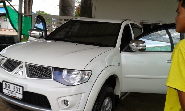 ขายดาวน์ triton plus 4 ประตู 2013 95,000 บาท