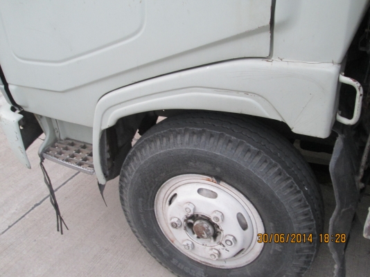 HINO-FC-2Wป๊95เครื่องWO4D.ครัชซีสวย.กะบะคาร์โก้5.50เมตร.สภาพพร้อมใช้..ราคา.375.000บ