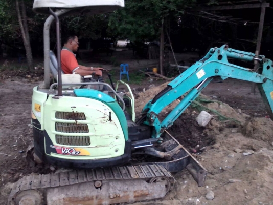 yanmar รุ่น 5 เครื่อง 26 แรง contour cat ราคา 250000 สวยๆ ถูกๆ ต่อลองได้