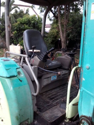 yanmar รุ่น 5 เครื่อง 26 แรง contour cat ราคา 250000 สวยๆ ถูกๆ ต่อลองได้