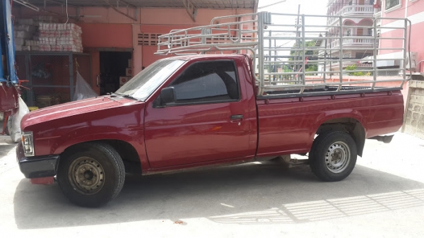 ขาย นิสัน รถบรรทุกของ