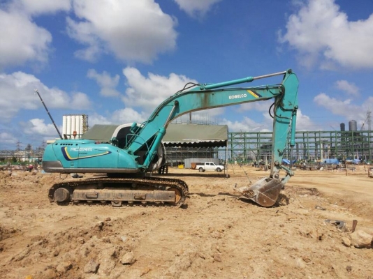 แบ็กโฮ sk-200-5