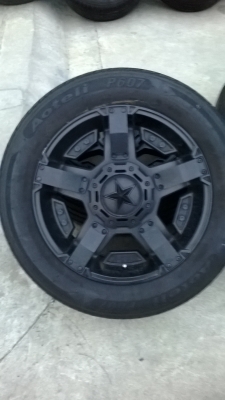 ขายจร้าแม็กขอบ20พร้อมยางสวยๆคร้าบ ยาง 285 50 20 ปี13 ขายจร้าแม็กขอบ20พร้อมยางสวยๆคร้าบ ยาง 285 50 20 ปี13