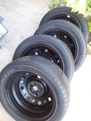 ขายล้อกระทะพร้อมยาง Falken Ziex 195/55/15 ปี 10