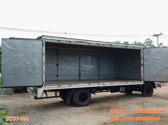 ขายด่วน รถบรรทุก 6 ล้อ HINO  117 แรง  รถห้างแท้ ตู้แห้งช่วงยาว 5.5M 10 บานไม่มีเสากลาง รถสภาพสวย พร้อมใช้ ราคาสุดคุ้ม