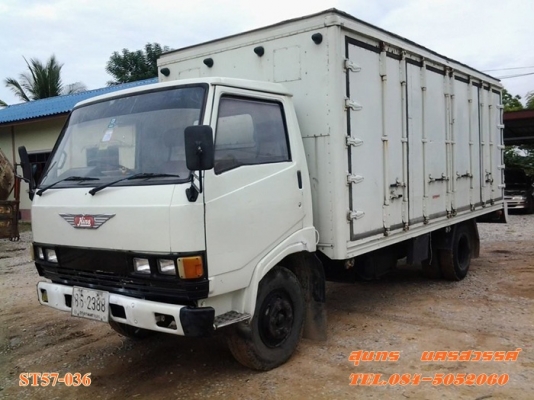 ขายด่วน รถบรรทุก 6 ล้อ HINO  117 แรง  รถห้างแท้ ตู้แห้งช่วงยาว 5.5M 10 บานไม่มีเสากลาง รถสภาพสวย พร้อมใช้ ราคาสุดคุ้ม