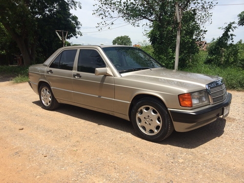 ขายBENZ 190Eสภาพสวยพร้อมใช้