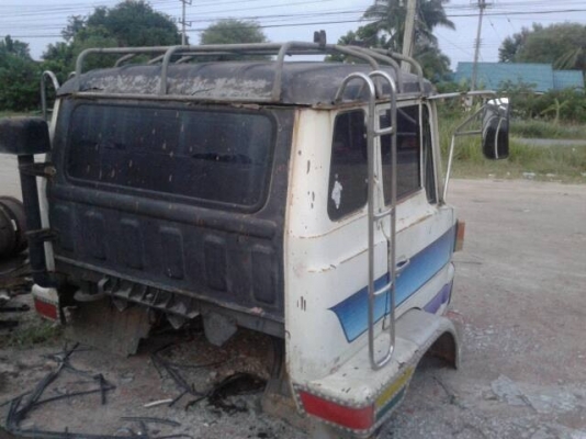 ขายด่วน 10 ล้อเทรนเลอร์ เครื่อง 6BB สภาพพร้อมใช้  + หัวรถ 10 ล้อ KT925 สวย อุปกรณ์ครบ