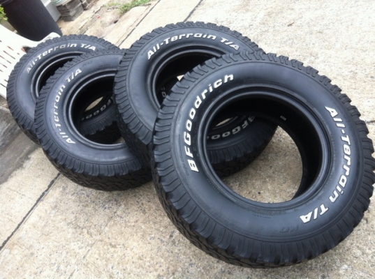 ขายยาง BF Goodrich All-terrain ขนาด 265 75 r16