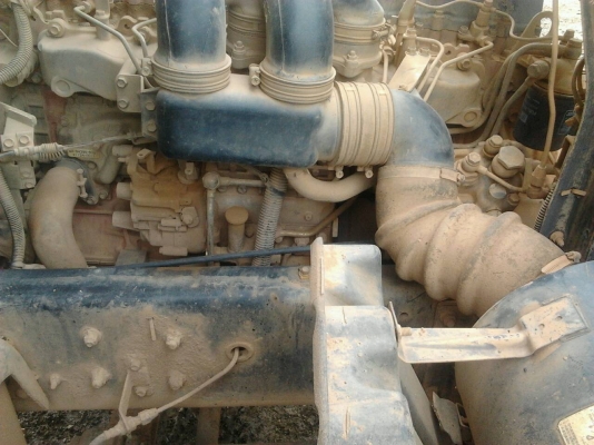 ขายครับ รถบรรทุกน้ำ DECA195 สภาพพร้อมใช้งานครับ ขายครับ รถบรรทุกน้ำ DECA195 สภาพพร้อมใช้งานครับ