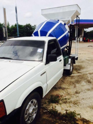 รถโม่ปูน 1.5 คิว