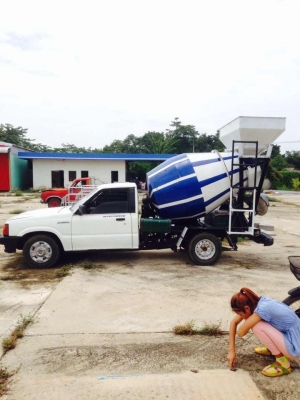 รถโม่ปูน 1.5 คิว