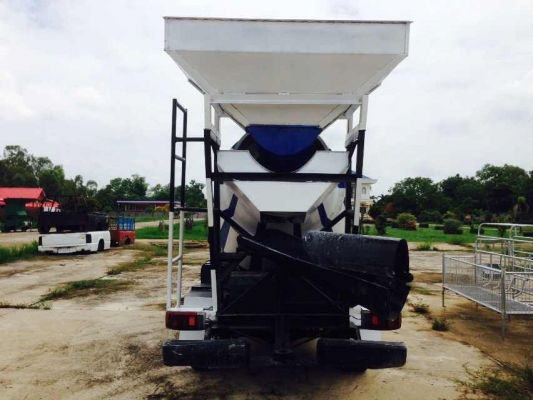 รถโม่ปูน 1.5 คิว