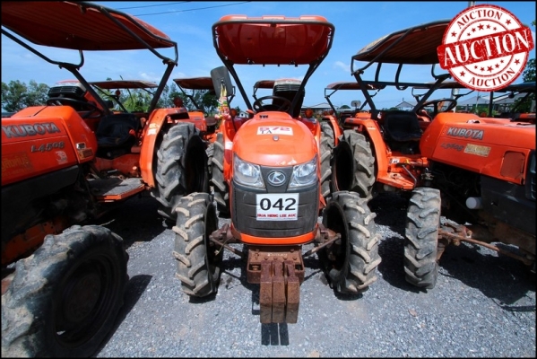 AUC 4 Code 042  แทรกเตอร์  KUBOTA L3608  ราคา เริ่มต้นการประมูล 220,000 บาท