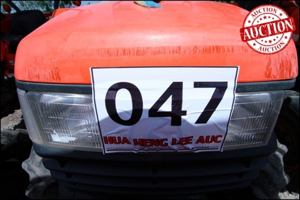 AUC 4 Code 047  แทรกเตอร์  KUBOTA L4508  ราคา เริ่มต้นการประมูล 160,000 บาท