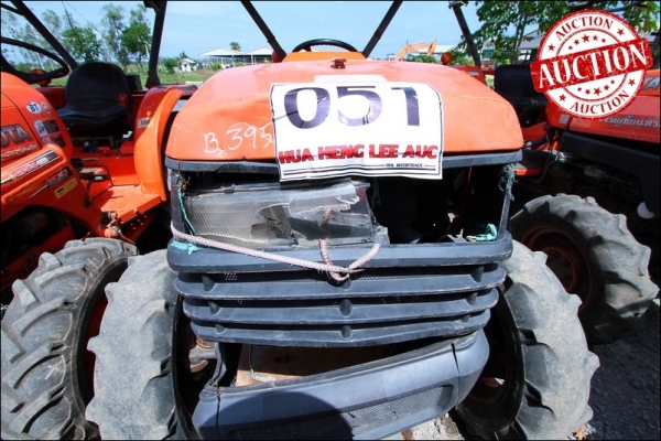 AUC 4 Code 051  แทรกเตอร์  KUBOTA L4508  ราคา เริ่มต้นการประมูล 160,000 บาท